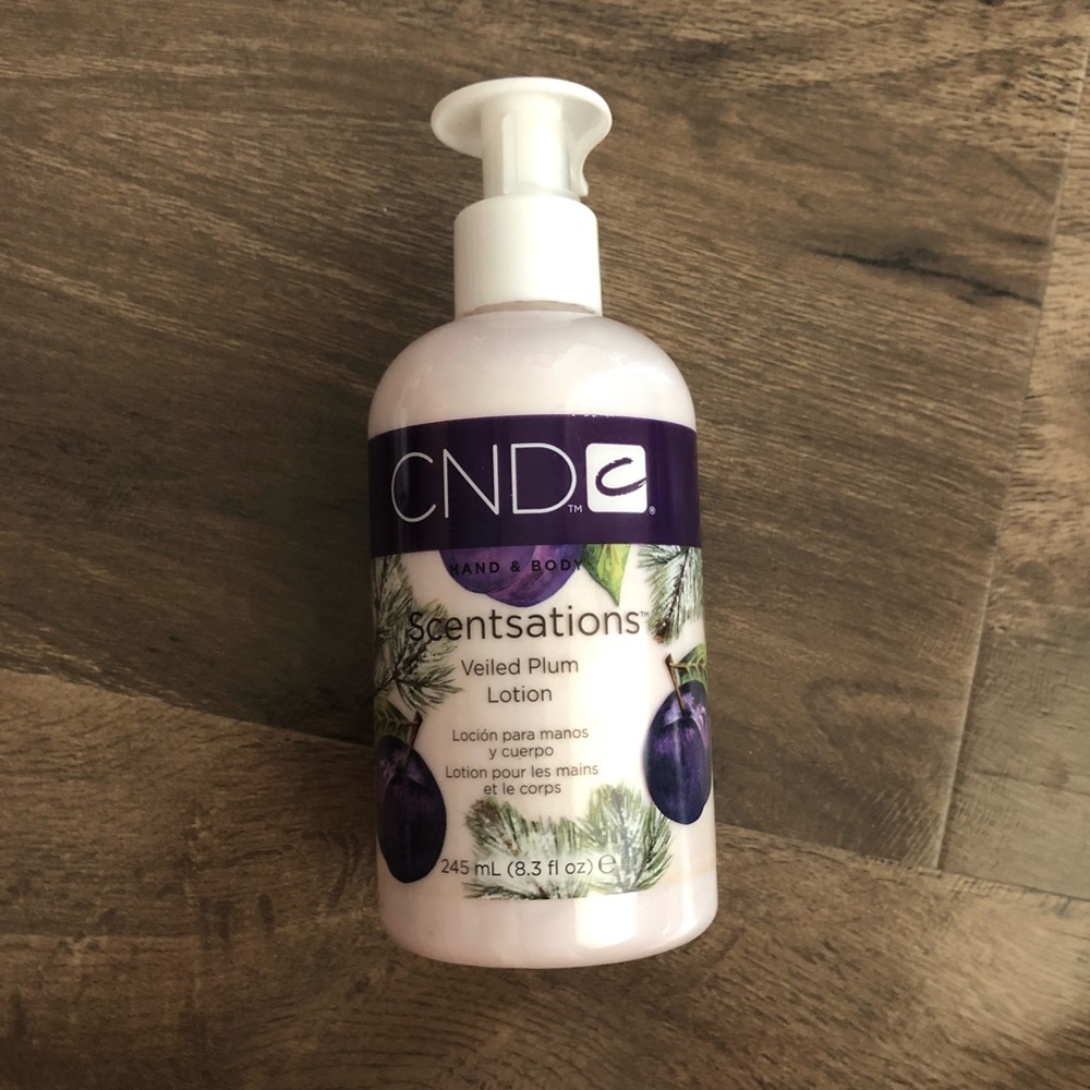🔥CND sensations veiled plum lotion